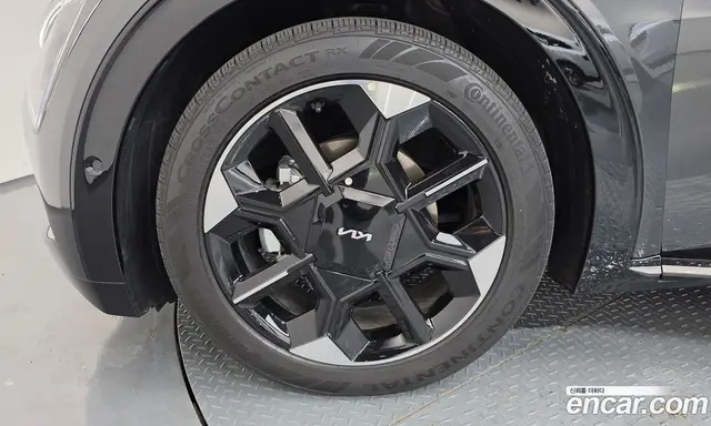 Kia EV6 2024 0.1 автомат (гидро), миниатюра 5 Kia EV6 2024 0.1 автомат (гидро), миниатюра 5