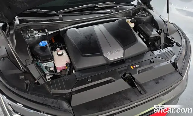 Kia EV6 2024 0.1 автомат (гидро), миниатюра 6 Kia EV6 2024 0.1 автомат (гидро), миниатюра 6