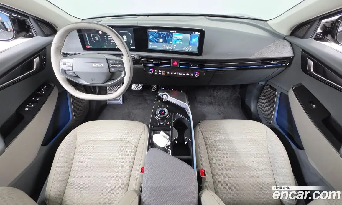 Kia EV6 2024 0.1 автомат (гидро), фото 7 Kia EV6 2024 0.1 автомат (гидро), фото 7
