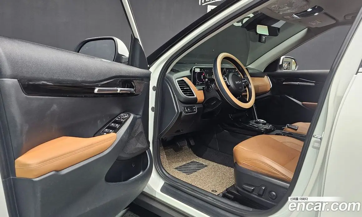 Kia Seltos 2023 1.6 автомат (гидро), фото 10 Kia Seltos 2023 1.6 автомат (гидро), фото 10