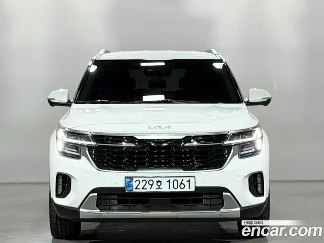 Kia Seltos 2024 1.6 автомат (гидро), миниатюра 4 Kia Seltos 2024 1.6 автомат (гидро), миниатюра 4