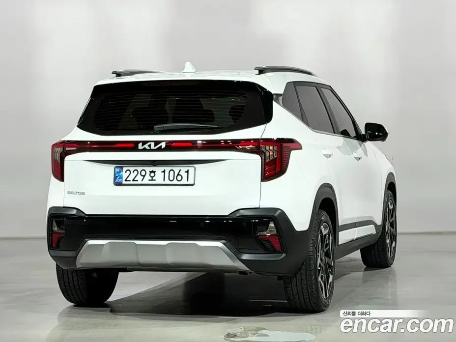 Kia Seltos 2024 1.6 автомат (гидро), фото 6 Kia Seltos 2024 1.6 автомат (гидро), фото 6