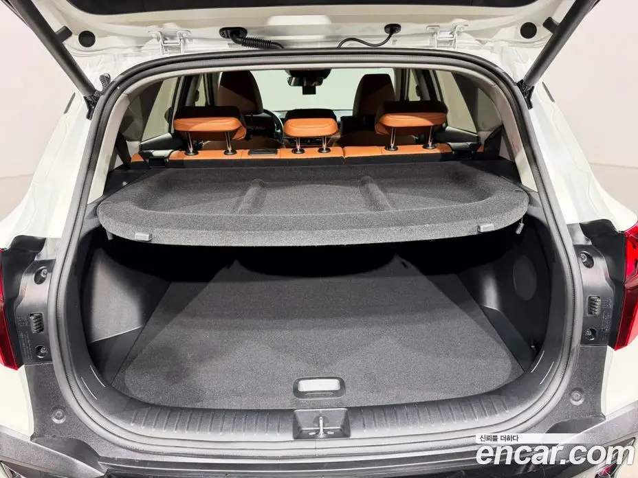 Kia Seltos 2024 1.6 автомат (гидро), фото 8 Kia Seltos 2024 1.6 автомат (гидро), фото 8