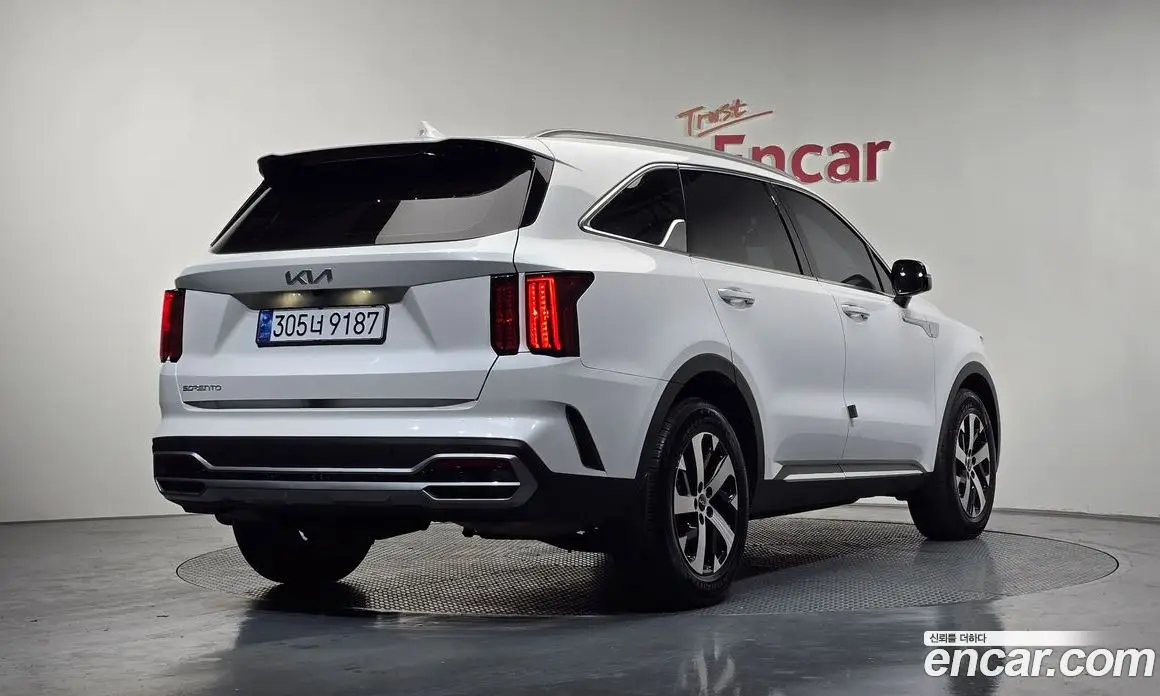 Kia Sorento 2022 2.2 автомат (гидро), фото 2 Kia Sorento 2022 2.2 автомат (гидро), фото 2