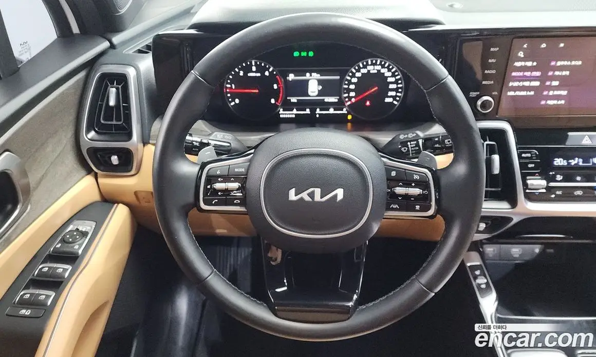 Kia Sorento 2022 2.2 автомат (гидро), фото 13 Kia Sorento 2022 2.2 автомат (гидро), фото 13