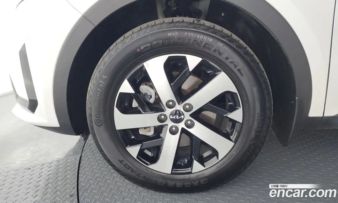 Kia Sorento 2022 2.2 автомат (гидро), фото 5 Kia Sorento 2022 2.2 автомат (гидро), фото 5