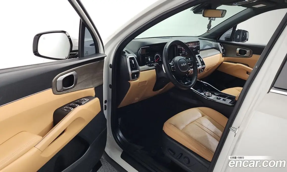 Kia Sorento 2022 2.2 автомат (гидро), фото 10 Kia Sorento 2022 2.2 автомат (гидро), фото 10