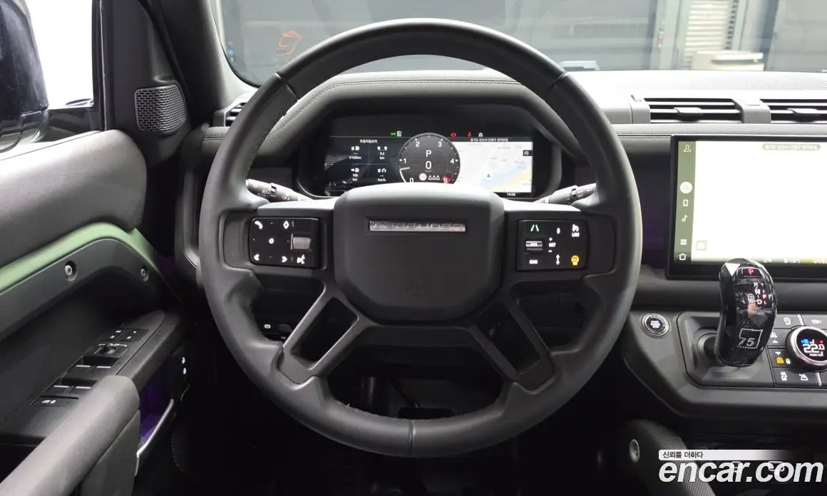 Land Rover Defender 2023 3.0 автомат (гидро), фото 13 Land Rover Defender 2023 3.0 автомат (гидро), фото 13