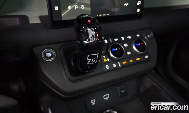 Land Rover Defender 2023 3.0 автомат (гидро), миниатюра 9 Land Rover Defender 2023 3.0 автомат (гидро), миниатюра 9