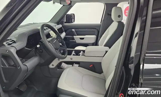 Land Rover Defender 2026 3.0 автомат (гидро), миниатюра 3