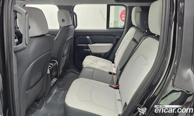 Land Rover Defender 2026 3.0 автомат (гидро), миниатюра 4