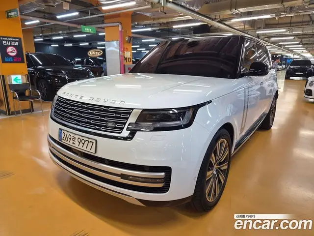Land Rover Range Rover 2022 4.4 автомат (гидро), миниатюра 2 Land Rover Range Rover 2022 4.4 автомат (гидро), миниатюра 2