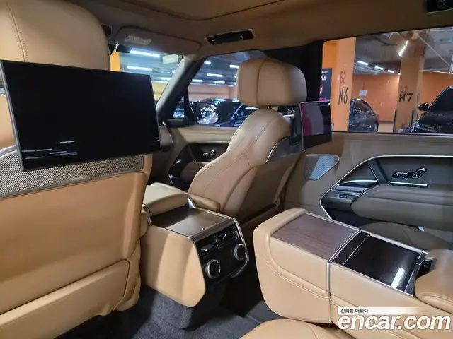 Land Rover Range Rover 2022 4.4 автомат (гидро), миниатюра 8 Land Rover Range Rover 2022 4.4 автомат (гидро), миниатюра 8