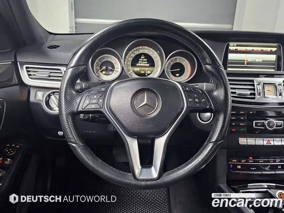 Mercedes-Benz E-Class 2014 2.1 автомат (гидро), фото 13 Mercedes-Benz E-Class 2014 2.1 автомат (гидро), фото 13