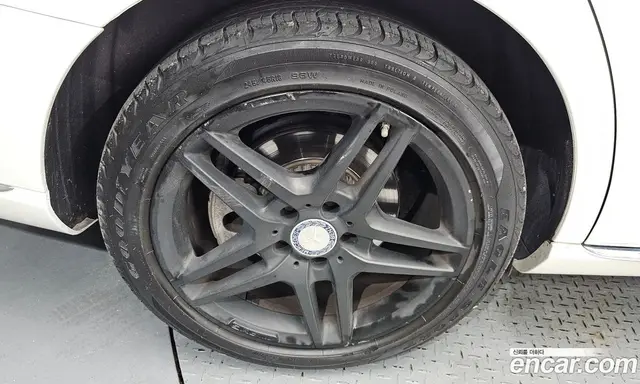 Mercedes-Benz E-Class 2016 1.9 автомат (гидро), миниатюра 5 Mercedes-Benz E-Class 2016 1.9 автомат (гидро), миниатюра 5