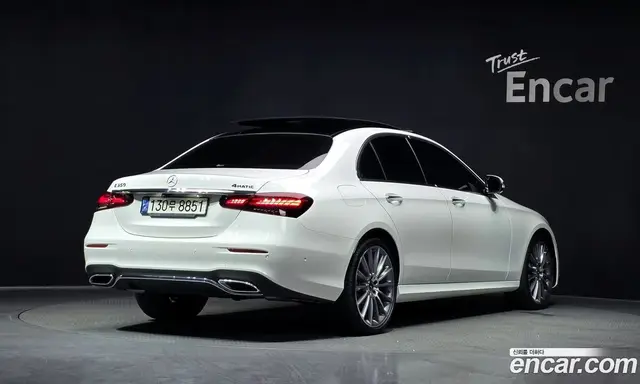 Mercedes-Benz E-Class 2021 2.0 автомат (гидро), миниатюра 2