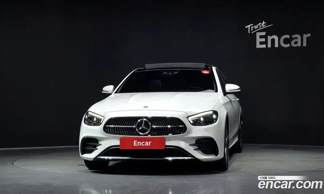 Mercedes-Benz E-Class 2021 2.0 автомат (гидро), миниатюра 3