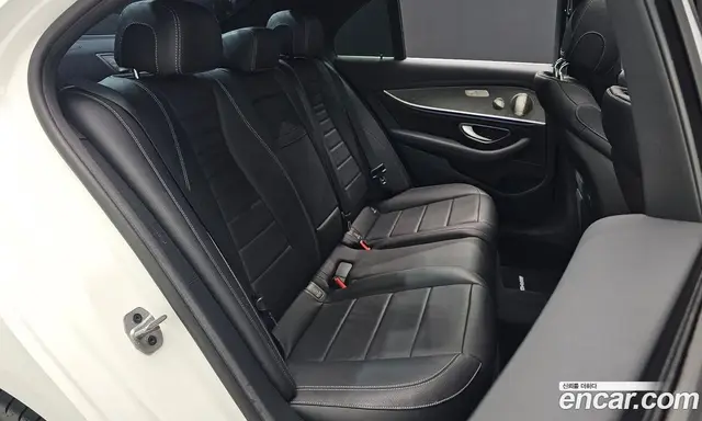 Mercedes-Benz E-Class 2022 2.0 автомат (гидро), миниатюра 11 Mercedes-Benz E-Class 2022 2.0 автомат (гидро), миниатюра 11