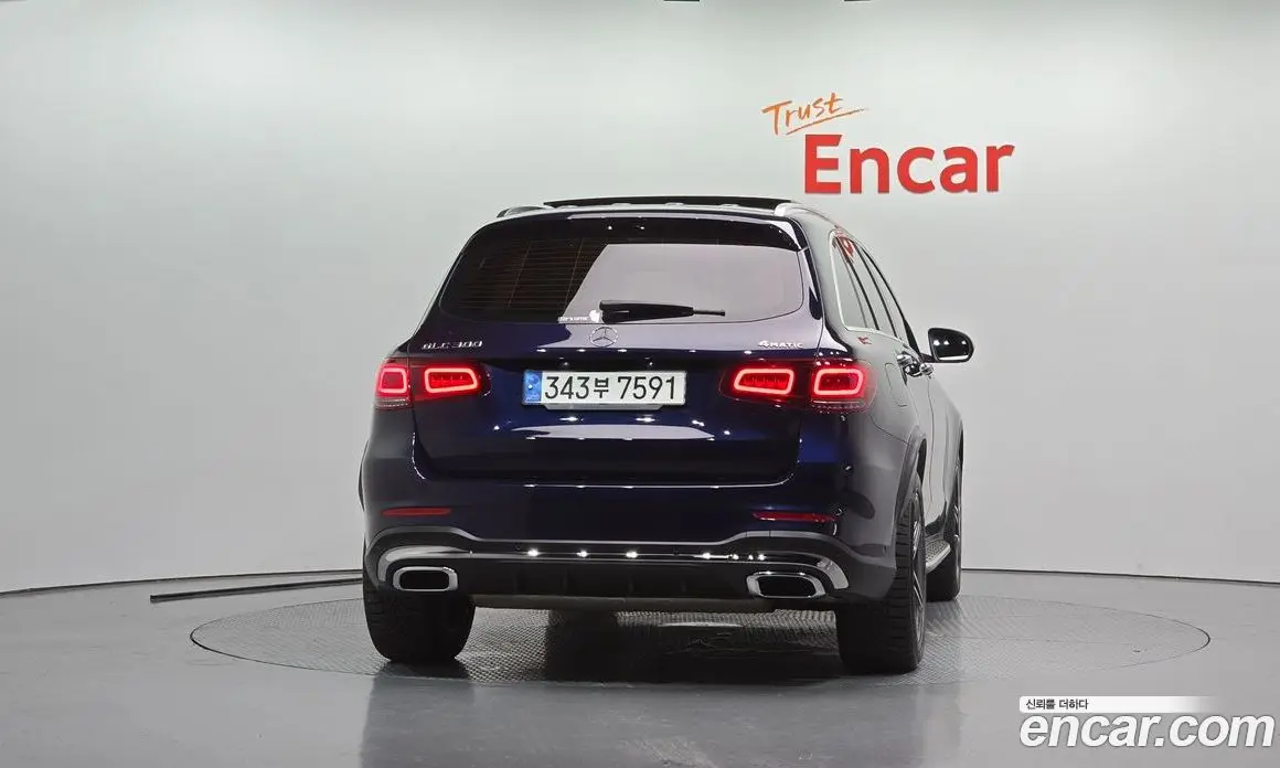Mercedes-Benz GLC-Class 2022 2.0 автомат (гидро), фото 4 Mercedes-Benz GLC-Class 2022 2.0 автомат (гидро), фото 4