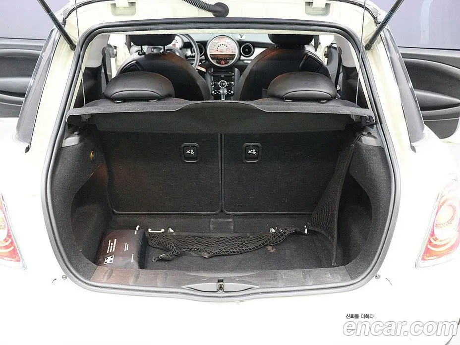 Mini Cooper 2013 2.0 автомат (гидро), фото 5 Mini Cooper 2013 2.0 автомат (гидро), фото 5