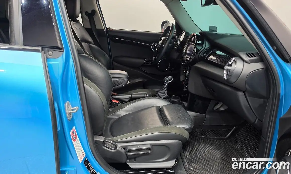 Mini Cooper 2015 2.0 автомат (гидро), фото 11