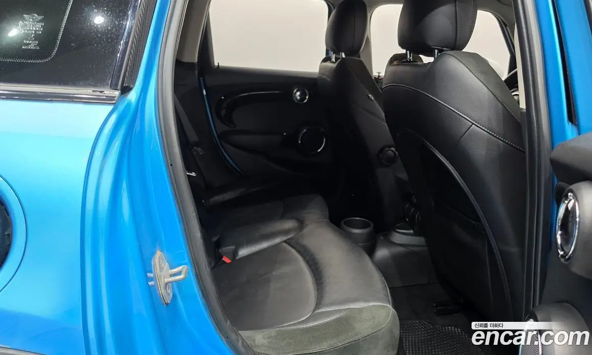 Mini Cooper 2015 2.0 автомат (гидро), фото 12