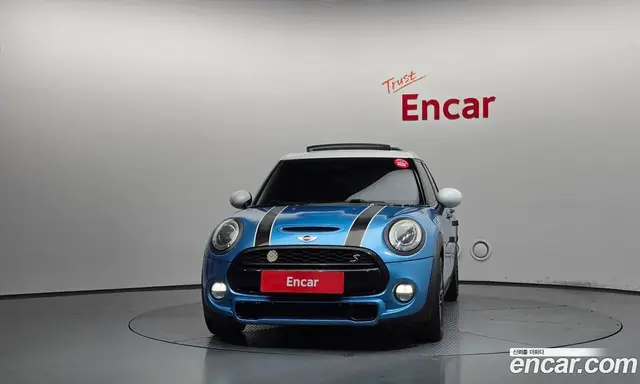 Mini Cooper 2015 2.0 автомат (гидро), миниатюра 3