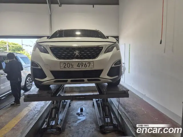 Peugeot 5008, 2018, 155 224 км
