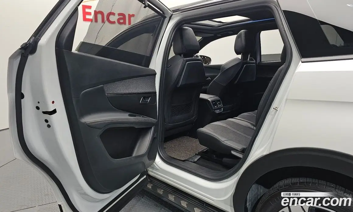 Peugeot 5008 2020 1.5 автомат (гидро), фото 12 Peugeot 5008 2020 1.5 автомат (гидро), фото 12