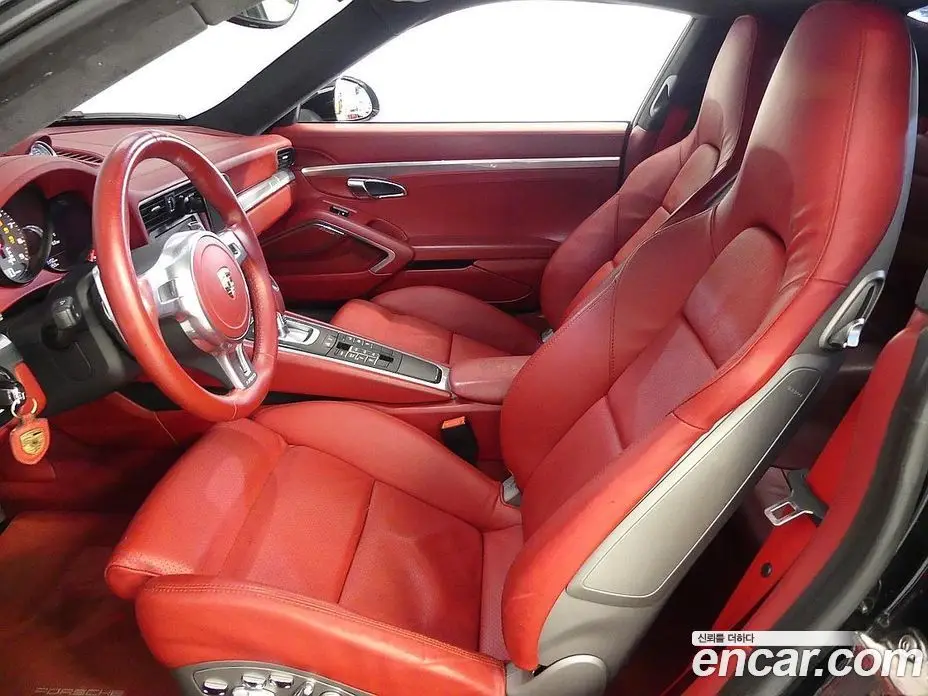 Porsche 911 2012 3.8 автомат (гидро), фото 9 Porsche 911 2012 3.8 автомат (гидро), фото 9