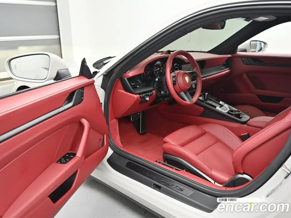 Porsche 911 2024 3.6 автомат (гидро), фото 11 Porsche 911 2024 3.6 автомат (гидро), фото 11