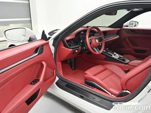 Porsche 911 2024 3.6 автомат (гидро), миниатюра 11 Porsche 911 2024 3.6 автомат (гидро), миниатюра 11