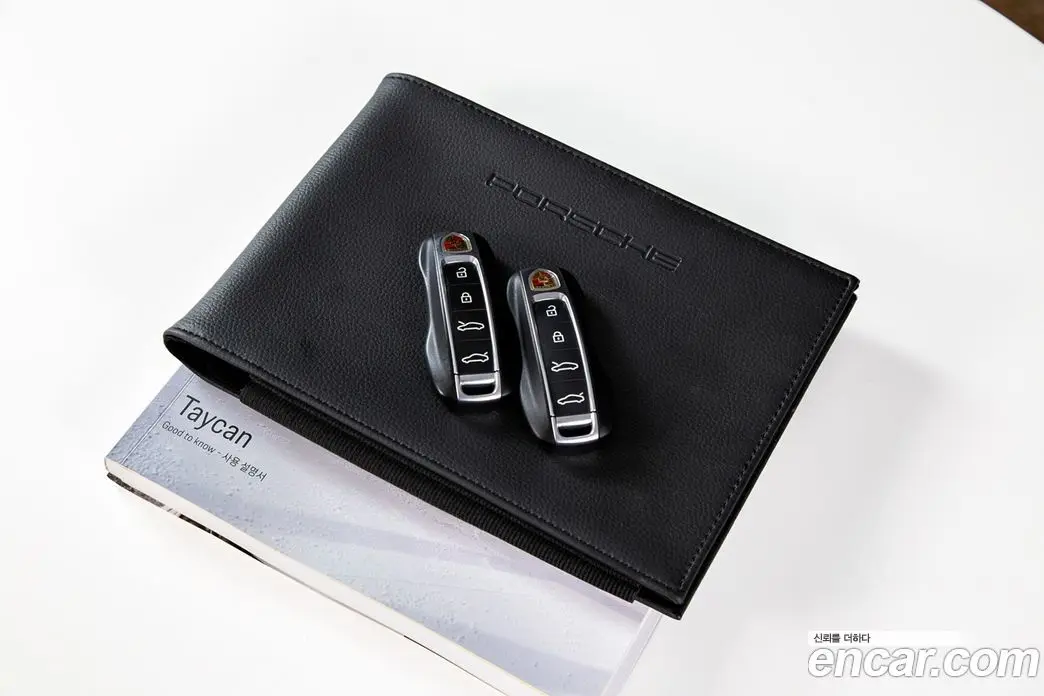 Porsche Taycan 2021 0.1 автомат (гидро), фото 20 Porsche Taycan 2021 0.1 автомат (гидро), фото 20