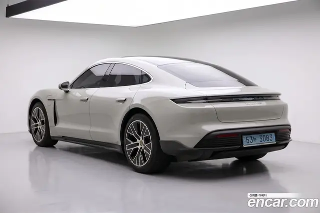 Porsche Taycan 2021 0.1 автомат (гидро), миниатюра 6 Porsche Taycan 2021 0.1 автомат (гидро), миниатюра 6
