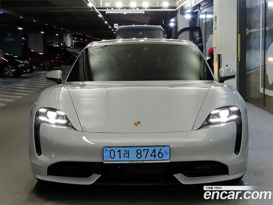 Porsche Taycan 2024 автомат (гидро), фото 3 Porsche Taycan 2024 автомат (гидро), фото 3