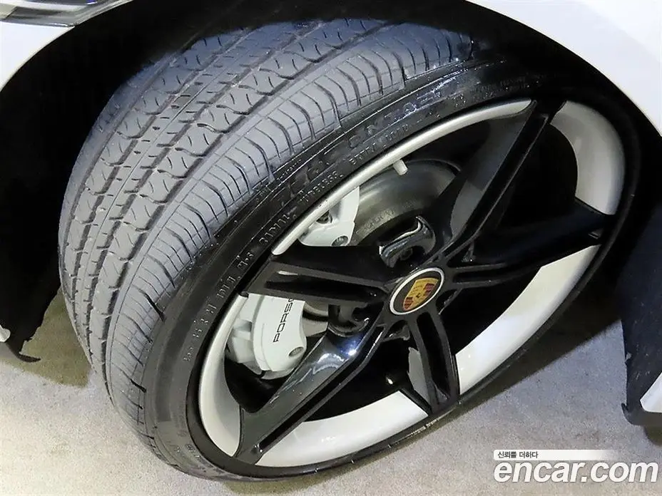 Porsche Taycan 2024 автомат (гидро), фото 5 Porsche Taycan 2024 автомат (гидро), фото 5