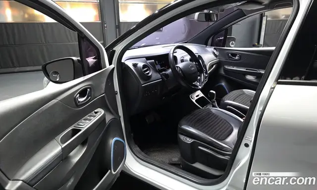 Renault (Samsung) QM3 2016 1.5 автомат (гидро), миниатюра 10 Renault (Samsung) QM3 2016 1.5 автомат (гидро), миниатюра 10