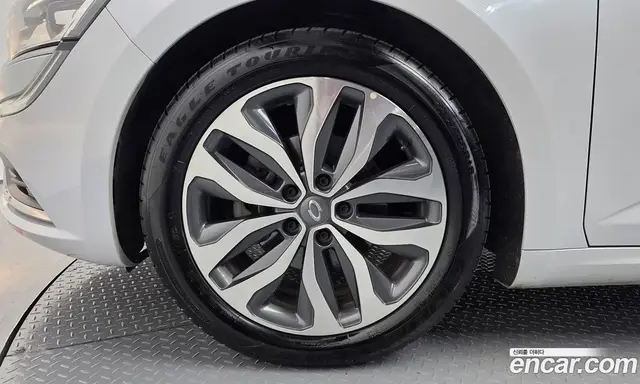 Renault (Samsung) SM6 2016 2.0 автомат (гидро), миниатюра 5 Renault (Samsung) SM6 2016 2.0 автомат (гидро), миниатюра 5