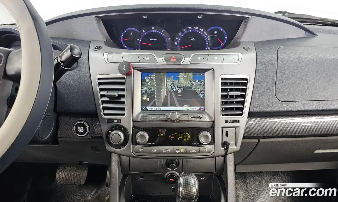 SsangYong Korando 2014 2.0 автомат (гидро), фото 17