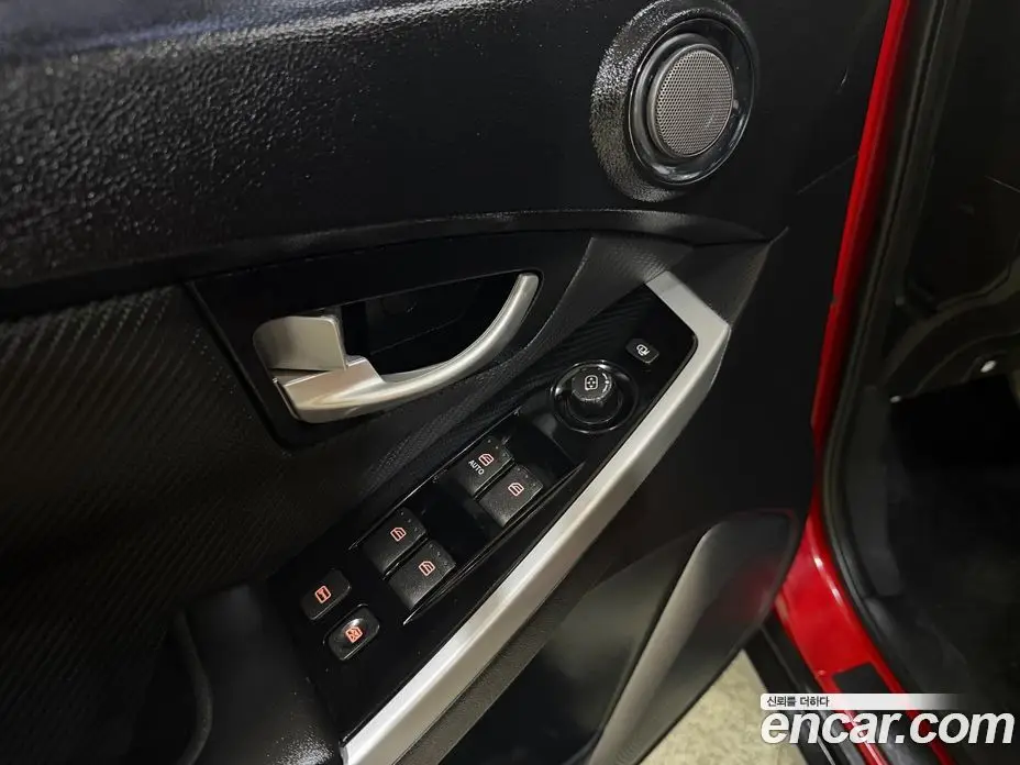 SsangYong Korando 2017 2.2 автомат (гидро), фото 14 SsangYong Korando 2017 2.2 автомат (гидро), фото 14