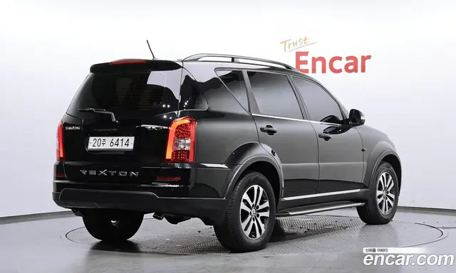 SsangYong Rexton 2013 2.0 автомат (гидро), миниатюра 2