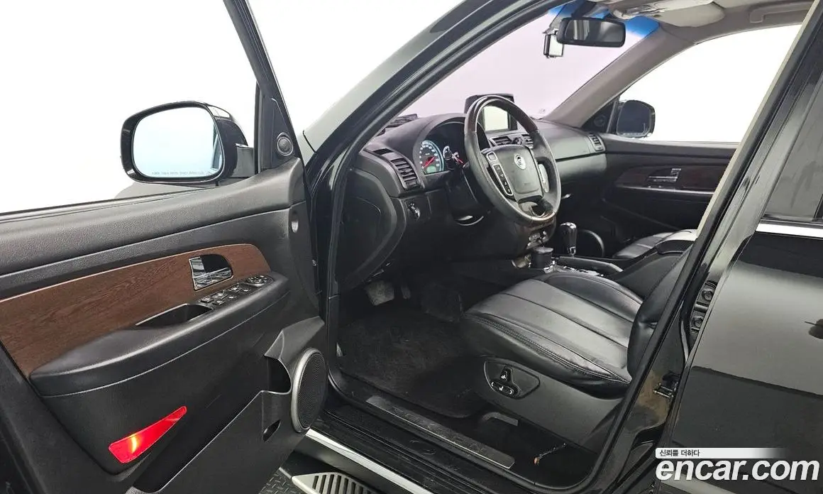 SsangYong Rexton 2013 2.0 автомат (гидро), фото 10