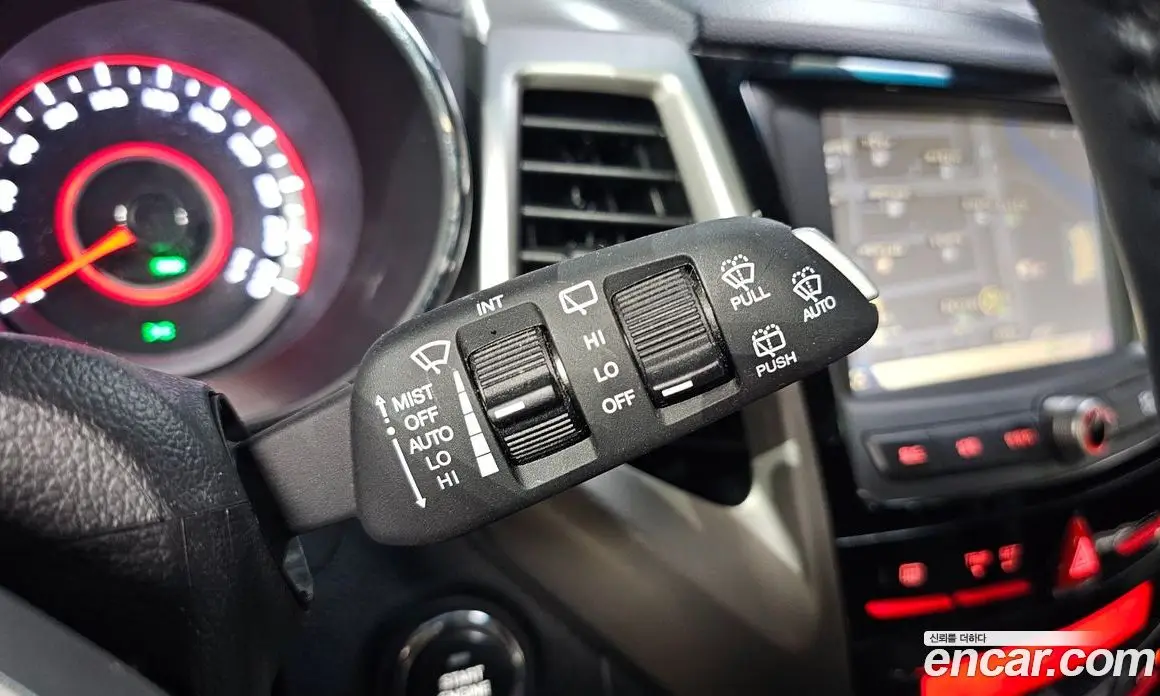 SsangYong TIBOLI 2016 1.6 автомат (гидро), фото 14