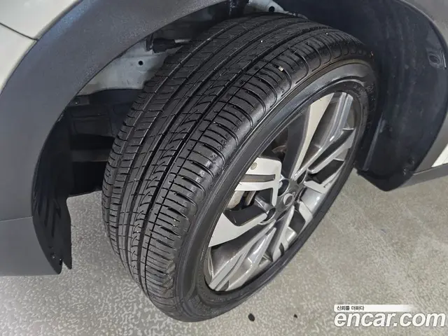 SsangYong TIBOLI 2018 1.6 автомат (гидро), миниатюра 12