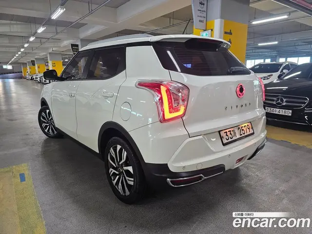 SsangYong TIBOLI 2018 1.6 автомат (гидро), миниатюра 5
