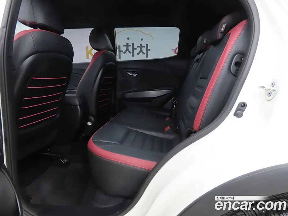 SsangYong TIBOLI 2020 1.6 автомат (гидро), фото 6