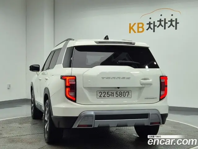 SsangYong Torres 2022 1.5 автомат (гидро), миниатюра 2