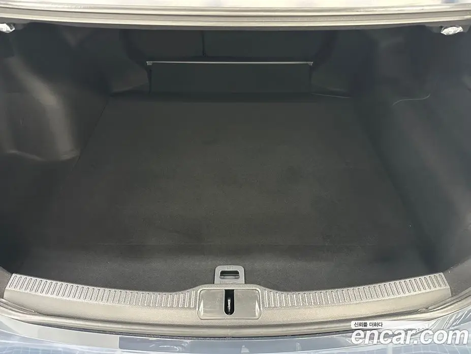 Toyota Crown 2024 2.5 автомат (вариатор), фото 17
