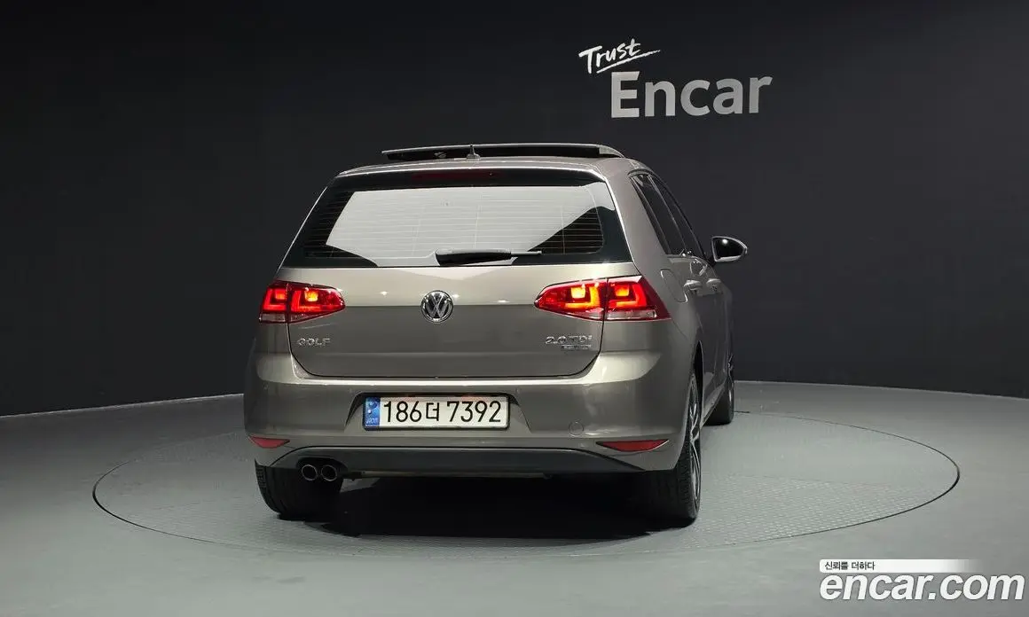 Volkswagen Golf 2014 2.0 автомат (гидро), фото 4 Volkswagen Golf 2014 2.0 автомат (гидро), фото 4