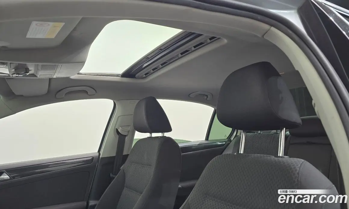 Volkswagen Jetta 2012 2.0 автомат (гидро), фото 15